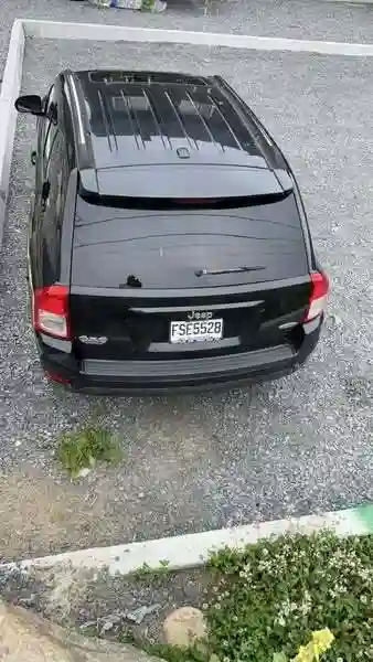 Jeep Cherokee - Vue 1